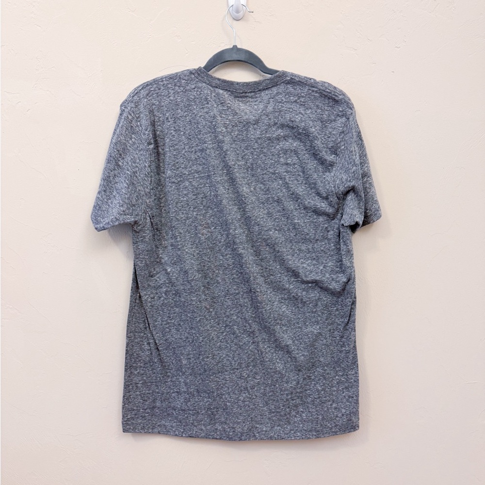 Brand New Harry Potter Hogwarts Crest Heather Gray T-Shirt (L) - Picture 4 of 4